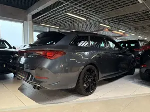 CUPRA Leon Sportstourer VZ 4Drive DSG AHK Klima Navi Bild 4