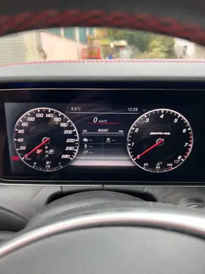 Mercedes-Benz E 43 AMG 4Matic 9G-TRONIC