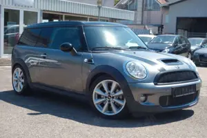 MINI Cooper S Clubman -Xenon-Navi-Panorama-Alu 17" Bild 5