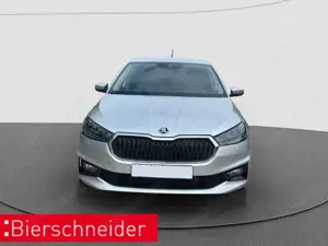 Skoda Fabia 1.0 TSI DSG Selection 15 LED ACC SHZ VIRTUAL C. 2- Bild 3