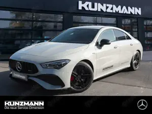 Mercedes-Benz CLA 35 AMG AMG CLA 35 4MATIC Coupé Night AHK