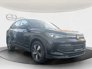 Volkswagen Tiguan 1.5 eTSI Life DSG  AHK+ACC+NAVI+LED+PANO-SCHIEBED. Bild 3