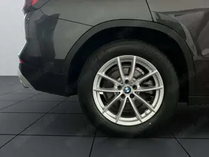 BMW X3 xDrive20d NAVI LED AHK 360° HUD Dr.Assist Bild 5