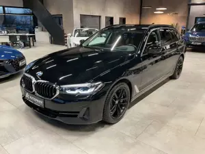 BMW 530 d Touring xDr. AHK HuD Leder LiveC Sportsitze