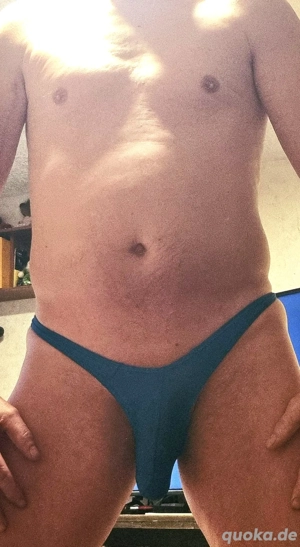 Großes Teil Sucht sie jetzt  in Nylons oder Leggings oder Strumpfhosen. Lust auf Saft 