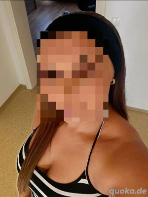 Kurvige dominante balkan königin sucht treuen diener für online