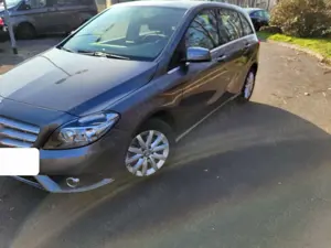 Mercedes-Benz B 200 B 200 CDI (BlueEFFICIENCY) Bild 3