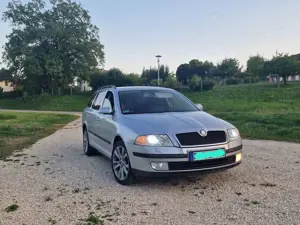 Skoda Octavia Combi 2.0 TDI DPF Ambiente Bild 2