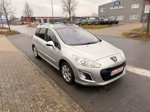 Peugeot 308 SW Business-Line 1,6 HDi *2.Hand*Panorama*SH Bild 3
