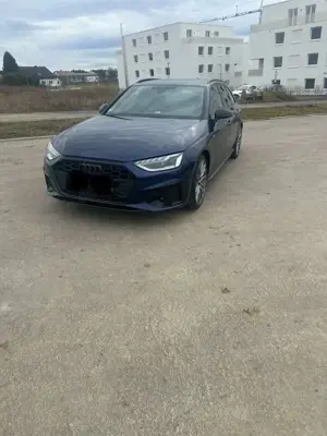 Audi A4 40 TFSI S line Bild 2
