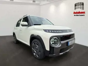 Hyundai Inster CROSS 49 kWh+NAVI+EFFIZIENZPAK+GLASSCHIEBEDACH Bild 2