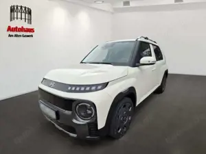 Hyundai Inster CROSS 49 kWh+NAVI+EFFIZIENZPAK+GLASSCHIEBEDACH