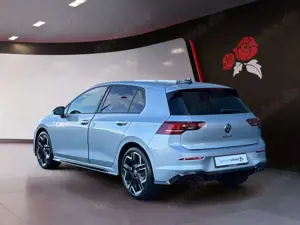 Volkswagen Golf 1,5 eTSI DSG R-Line AHK Area View Bild 4