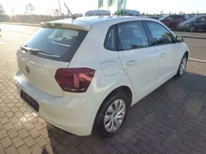Volkswagen Polo VI Comfortline Bild 4