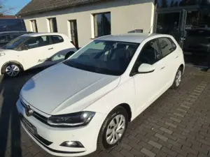 Volkswagen Polo VI Comfortline Bild 2