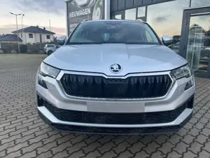 Skoda Karoq Selection 1,5 TSI DSG 5 Jahre Garantie Bild 3