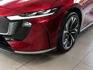 Mazda 6 EV 258PS 1AT RWD Takumi NAVI HUD SONY Bild 3