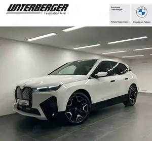 BMW iX xDrive40 Sportpaket Drivingass. Parkass. Harman/Ka