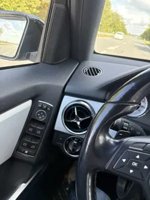 Mercedes-Benz GLK 250 CDI DPF 4Matic BlueEFFICIENCY 7G-TRONIC SPORT EDIT Bild 5