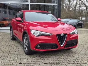 Alfa Romeo Stelvio Ti Q4 Bild 2