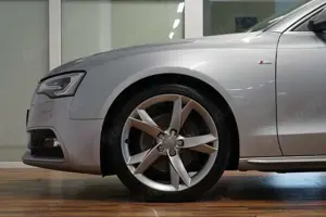 Audi A5 SB 2.0 TFSI S-LINE|XENON|NAVI|ACC|KEYLESS Bild 2
