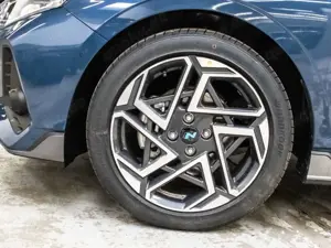 Hyundai i20 N Line Assistenzpaket Dachlackierung Phantom Black Bild 3