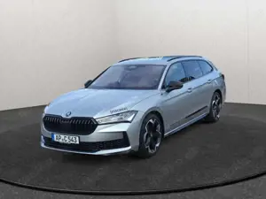 Skoda Superb Combi 2.0TSI 4x4 DSG Sportline Matrix AHK STHZ Nav