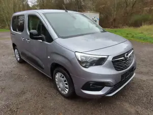 Opel Combo Life 1.5 Elegance 130PS, Kamera, LED