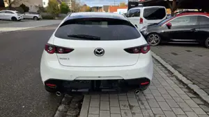 Mazda 3 als Center-Line mit DESI 6 Jahre Garantie Bild 5