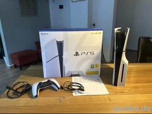 PlayStation 5 825 GB Disc Version mit Kabeln und Verpackung