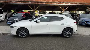 Mazda 3 als Center-Line mit DESI 6 Jahre Garantie Bild 3