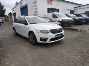 Skoda Octavia VRS  2HAND DSG NAVI R.CAM LEDER