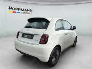 Fiat 500e *+WALLBOX*KLIMAAUT*ALUFELGEN*DAB*CARPLAY* Bild 4