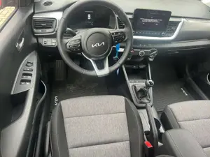 Kia Stonic Stonic 1.2 Vision + Rüchfahrkamera + SH Bild 5