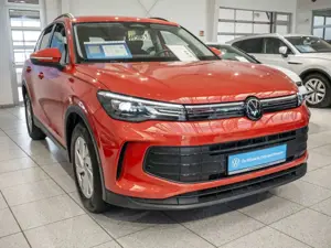 Volkswagen Tiguan 2.0 TDI DSG Navi R-Kam AHK LED 5J.Garan. Bild 3