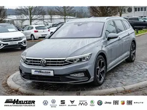 Volkswagen Passat Variant R-Line 2.0 TSI DSG AHK STANDHZG AREA-VIEW EL. HECK