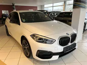 BMW 116 d Sport-Line/M-Dachhimmel/LivePRO/AppleCar