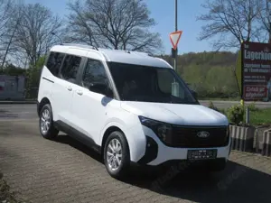 Ford Tourneo Courier 1.0 EcoBoost Aut. TITANIUM