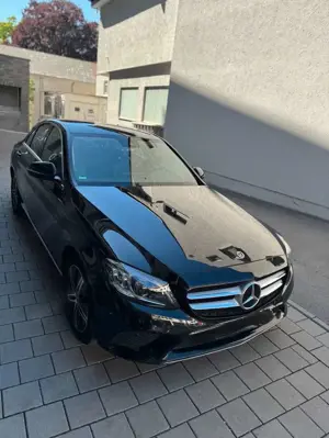 Mercedes-Benz C 180 9G-TRONIC Avantgarde Sommer/Winterreifen Bild 2