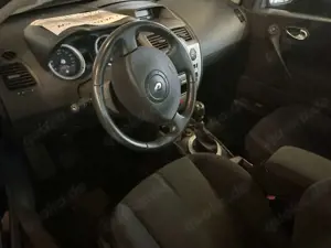 Renault Megane 2.0 Coupe-Cabriolet Privilege Bild 4