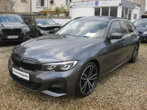 BMW 330 d xDrive M Sportpaket/19Zoll/HK/Pano/AHK