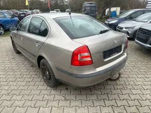Skoda Octavia Elegance/GetriebeProblem/Verhandlungsbasis