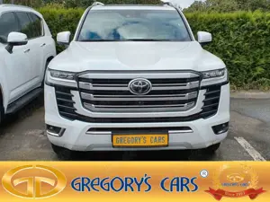 Toyota Land Cruiser 300 70thANV+HUD+360cam+NEU+BERLIN+100Stk+STOCK