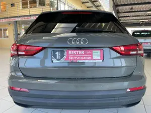 Audi Q3 2.0 TDI 35+Business Paket+Navi+Kamera+Klimaa+ Bild 5