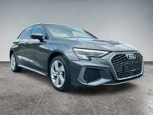 Audi A3 35 TDI S Line/Pano/Matrix/Sportsitze/ACC/Ambi