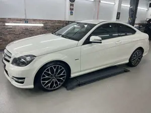 Mercedes-Benz C 180 C 180 CGI BlueEfficiency (204.349)