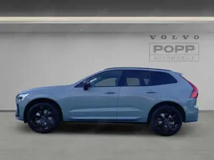 Volvo XC60 B5 AWD Plus Black Edition FACELIFT 21" 360° HUD PA Bild 2