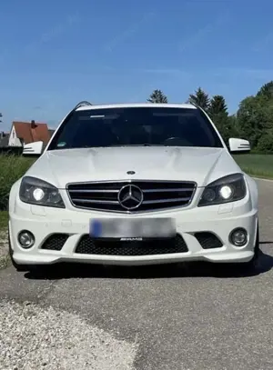 Mercedes-Benz C 63 AMG T 7G-TRONIC Performance Plus