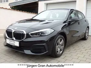 BMW 118 i Navi LED Lenkhzg autHeckkl Sportlenkrad Alu