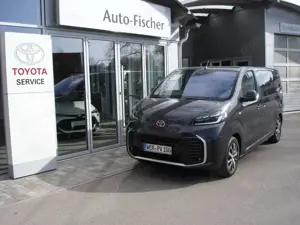 Toyota Proace 2,0-l-D-4D L1 (8-Si.) Autm. Verso Team Deutschland